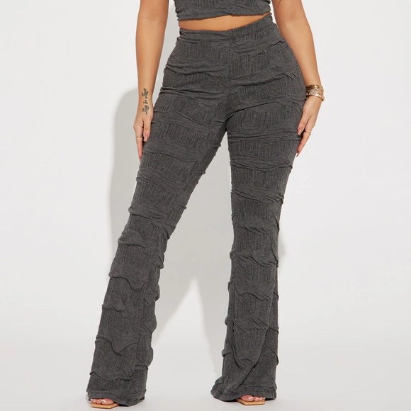 FASHION NOVA Charcoal Grey Textured Matching Crop Top + Pants Set - Picture 2 of 5